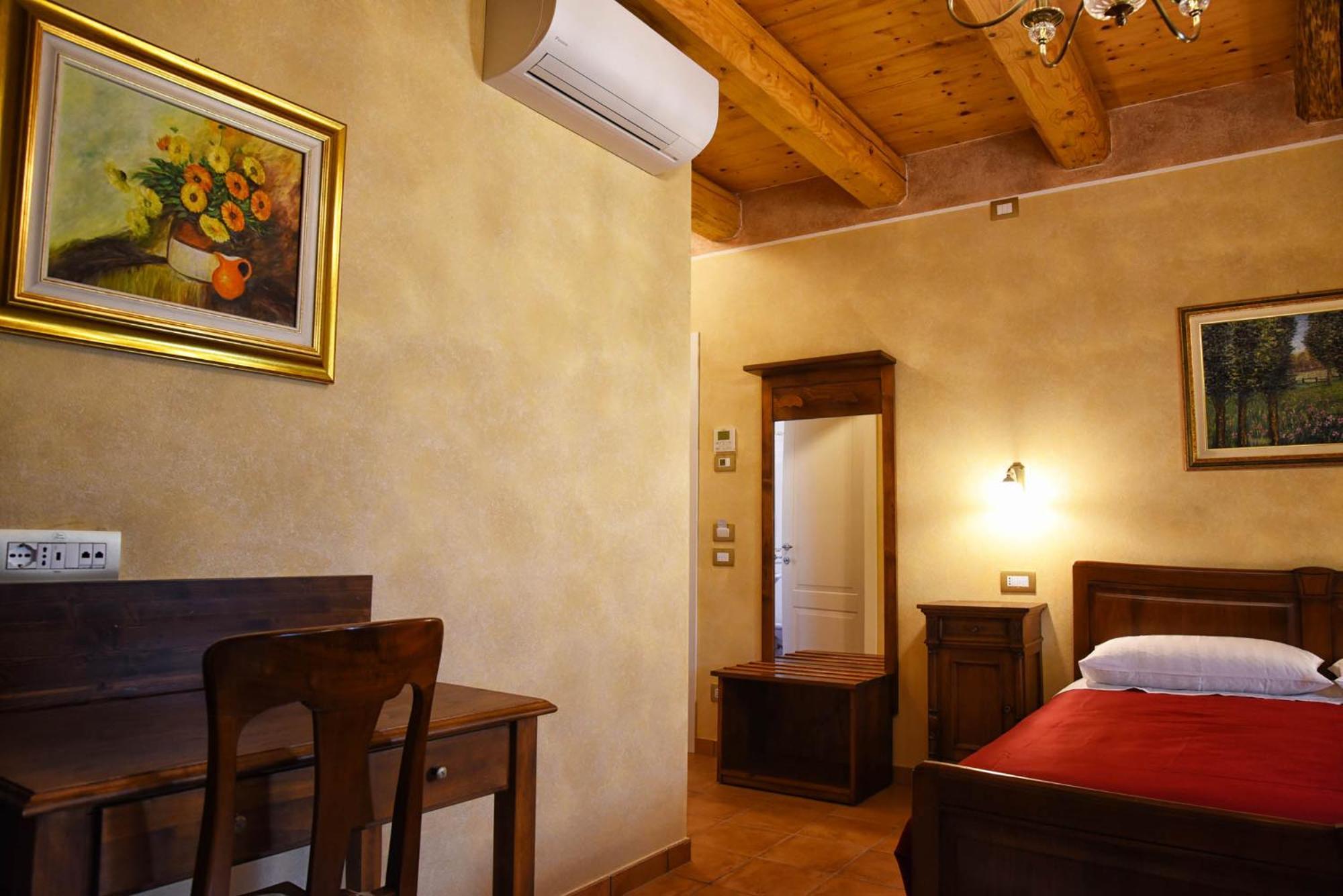 Agriturismo Corte Benetti Rovigo Habitación foto